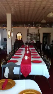 Red Raspberry Tea Room