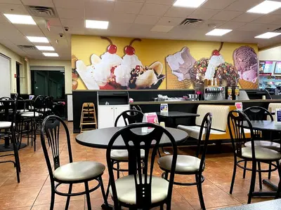 Braum's Ice Cream & Dairy Store