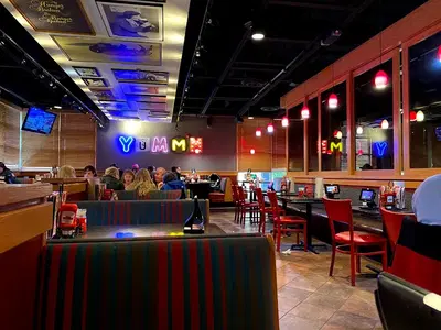 Red Robin Gourmet Burgers and Brews