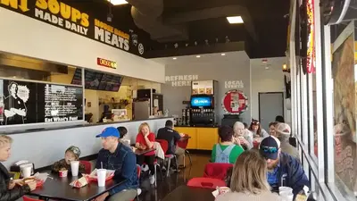 Tom & Chee