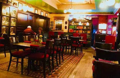 Kilkenny's Irish Pub