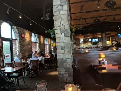 Charleston's Restaurant
