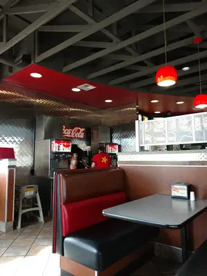 Carl's Jr.