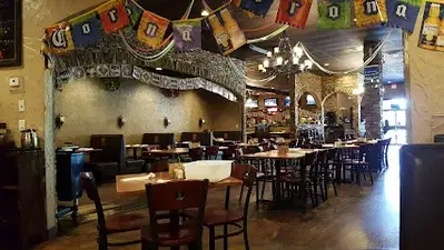 Tres Amigos | Méxican Grill & Cantina