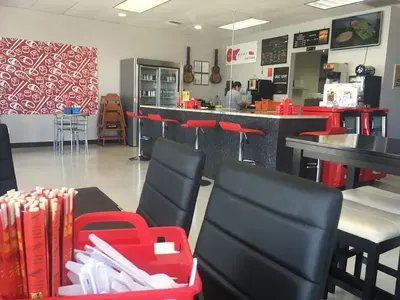 Roll & Rock Sushi Station