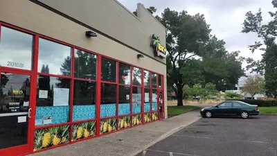 Roxy's Island Grill