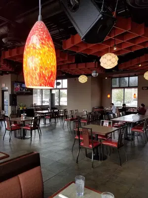 Gogo Pho Bar