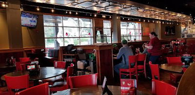 Red Robin Gourmet Burgers and Brews