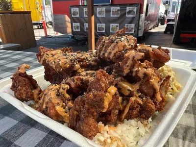 Hina’s Island Grindz and Catering