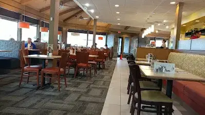 Shari's Cafe and Pies