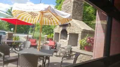 Dive Bar & Grille (Indiana Twp)