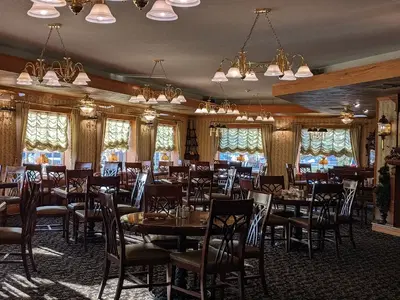 Huckleberry's Restaurant & Tavern