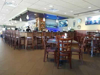 Home Town Breakfast Bar & Grill