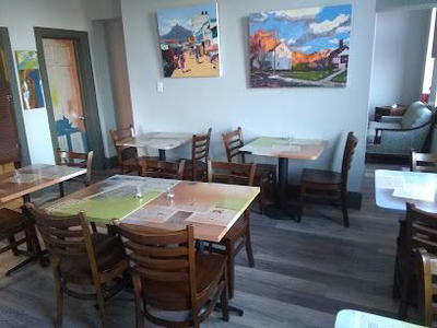 Leo. a public house