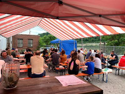 Roundabout Pop-Up Beer Garden
