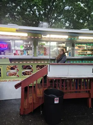 Parada El Buen Sazón