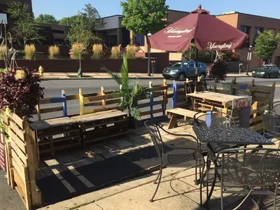 Joe's Tavern