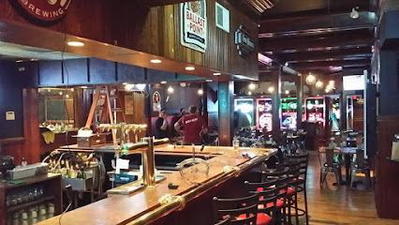 Caliente Pizza & Drafthouse