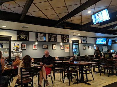 Coach's Bottleshop & Grille