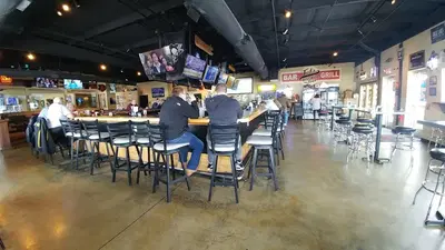 Ted's Bar & Grill 22