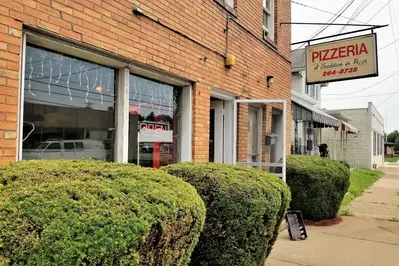 Pizzeria
