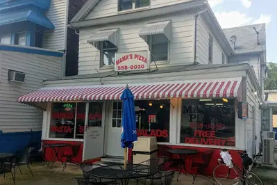 Mama's Pizza