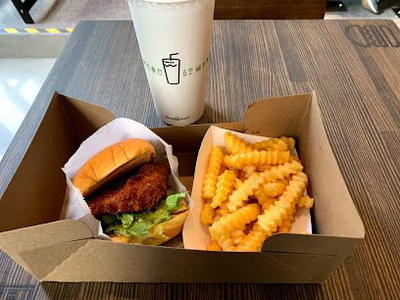 Shake Shack Midtown Village - 12th & Chestnut