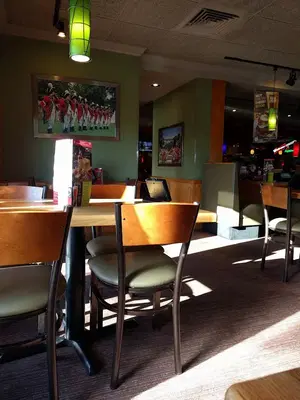 Applebee's Grill + Bar