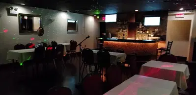 Shark Lounge
