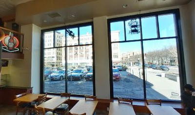 Sakis Pizzeria
