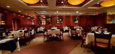 Fleming’s Prime Steakhouse & Wine Bar