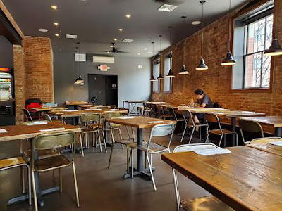 Den Den Café Asiana
