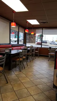 Hardee's