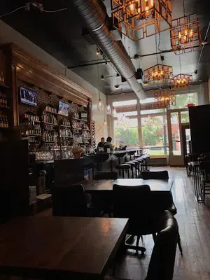 929 Kitchen & Bar