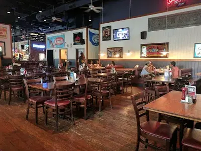 Wild Wing Cafe