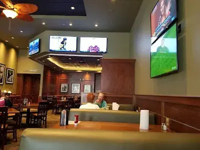 Hickory Tavern