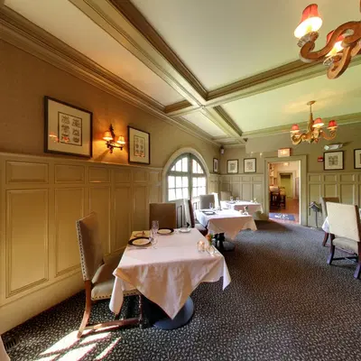 Circa 1886 Restaurant