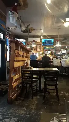 Shuckin' Shack Oyster Bar