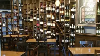 Wine & Tapas Bar