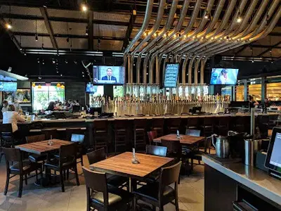 Yard House