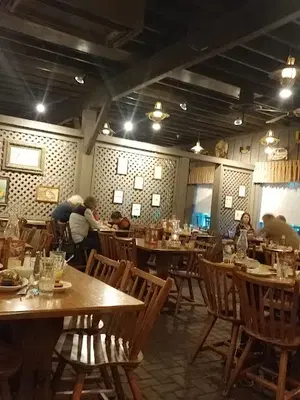 Cracker Barrel Old Country Store