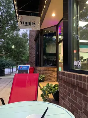 Vinnie’s Pizza & Frozen Yogurt Cafe