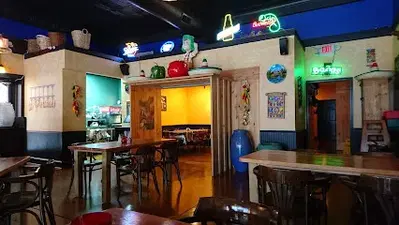 Los Portales