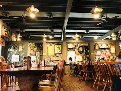 Cracker Barrel Old Country Store