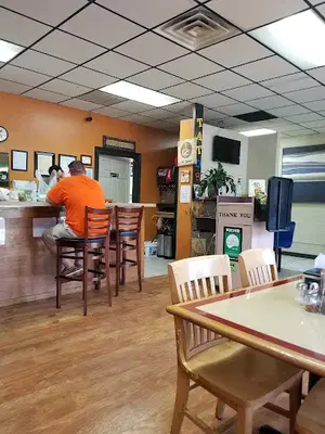 Tato's Pizzeria