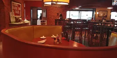 O'Charley's Restaurant & Bar