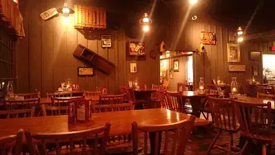 Cracker Barrel Old Country Store