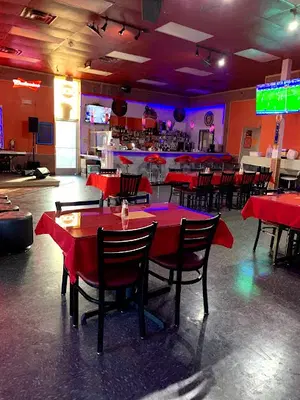 Everest Restaurant and Bar