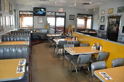 Noshville Delicatessen