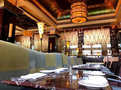Grand Lux Cafe